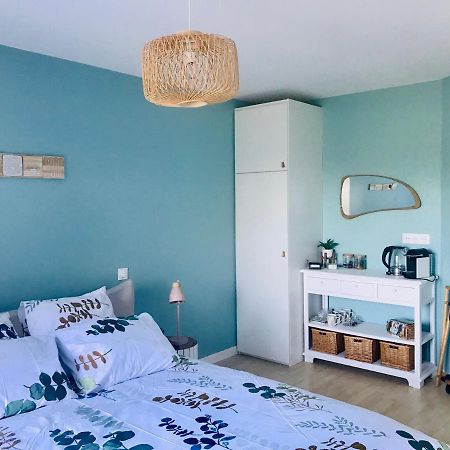 Au Petit Bonheur De Claire Et Jo Bed & Breakfast La Chapelle-Caro Dış mekan fotoğraf