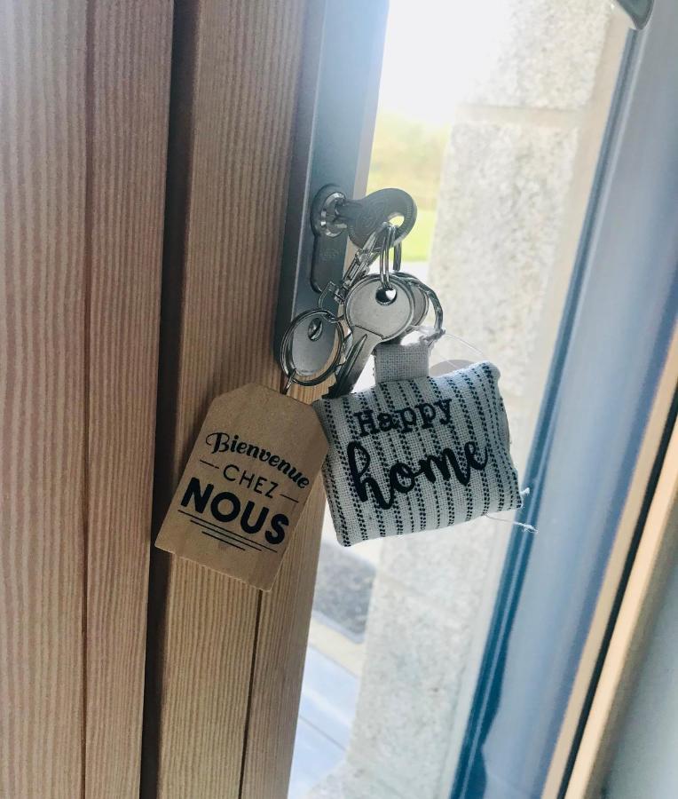 Au Petit Bonheur De Claire Et Jo Bed & Breakfast La Chapelle-Caro Dış mekan fotoğraf